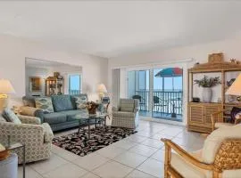 Condo 305