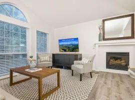 Pet Friendly Retreat Hot Tub & Games On Mt Hood