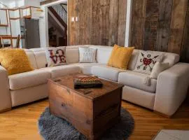 Chalet serenity at Lac Desroches