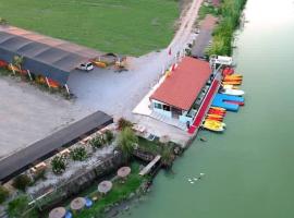 Belek Glamping House, κάμπινγκ πολυτελείας σε Çakıllık