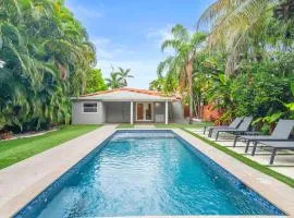 Villa Miami Poolside Paradise