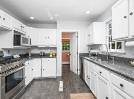 134 Center Street Yarmouth - Anchor House