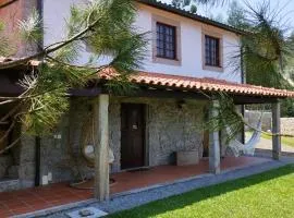 Casa do Costeiro by AlmaStay