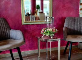 eXo Individual Hotel Waghäuseler Hof, khách sạn ở Waghäusel
