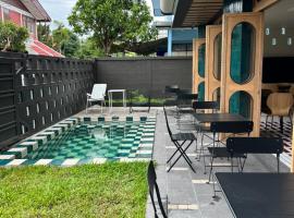 Angmo Hostel by Amaka，清邁的自炊式住宿