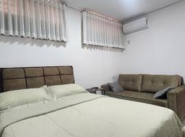 Casa prox FEMA UNESP- Qto Ac, Gar aut, Coz e Lav, hotel u gradu Assis