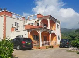 Saint George's Romantic Getaway Suite