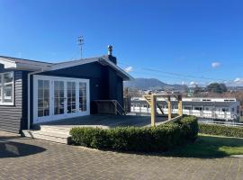 The Lake House, Hotel in Taupo