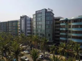 Xana Lite Zhanjiang Guanhai Corridor