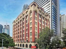 Royal Albert Hotel