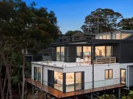 Aquilae-Waterfront Property Horsfield Bay -firepit,late check out