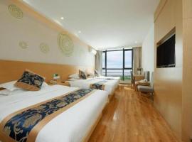 Green Tree Inn Fengxian New City Metro Station Jiukeshu Art Center, Hotel in Sanguantang