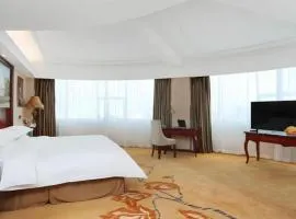 Vienna Hotel Anhui Fuyang Yingshang Yingbin Avenue