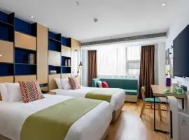 Borrman Hotel Wuhan Yellow Crane Tower Fuxing Road Metro Station