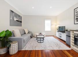 All about location!, hotel a Sydney