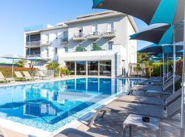 Hotel Paradiso, khách sạn ở Bardolino