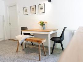 Appartement Reethus Koppelkiek - kompakt & gemütlich mit Terrasse, hótel í Husby