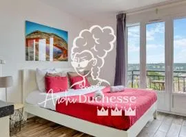Le Léon 15 charmant studio avec balcon vue mer situé à Dieppe