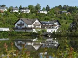 Ferienwohnungen Pfeil