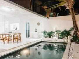 Seminyak Villa, Pool, 2 min to Double Six Beach