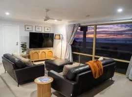 Pelican Shore Oceanfront Villa 6