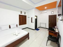 Permana Syariah Redpartner Kampung Inggris Pare, hotel in Pare