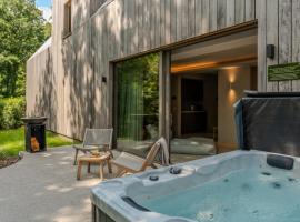 Wellness Suite - 2 personen - Woodz Lodges, hotel con spa en Heusden-Zolder