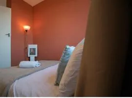 3 bedroom cosy apartment 20 mins to Centre