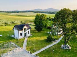 Nuka House - Teatr Natury z Jacuzzi, hotel v destinaci Łąka Prudnicka