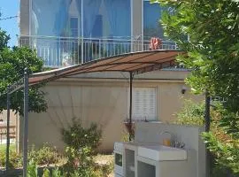 Chambres d'hôte A Caserella, Maison de village rénovée avec vue sur mer