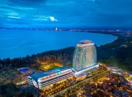 Hainan Sangem Moon Hotel