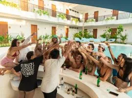 Lay Day Hostel Uluwatu