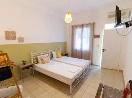42 Herakleous Rooms