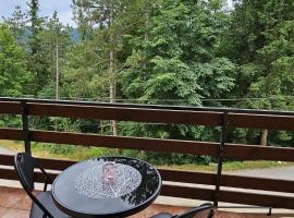 MALA KUĆA, Lič – hotel w mieście Lič