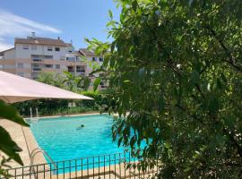 Viesnīca L'Appart 32 - Appartement confortable et au calme pilsētā Ansī