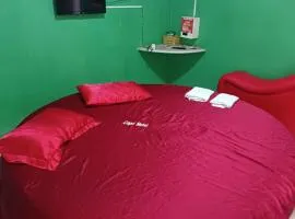 Capri Motel