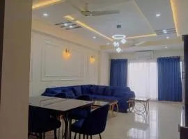 Riverwalk Apartment
