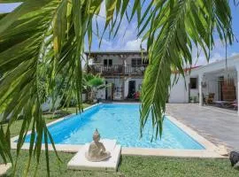 Alpinia villa O'Mangos