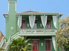 Vintage Balcony Guesthouse