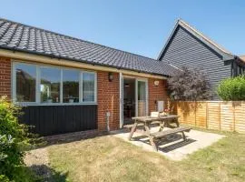 2 Hazelwood - 2 bedroom house near Aldeburgh & Snape Maltings - Aldeburgh Coastal Cottages