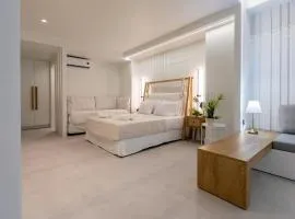 Lumenia Suites