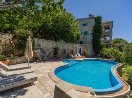 Olive Resort & Villas, hotel v destinaci Petrovac na Moru
