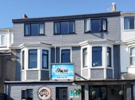 OYO Shore Surf Lodge, lodge en Newquay