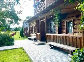 «У полоні гір»