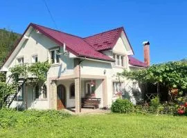 Світанок у горах