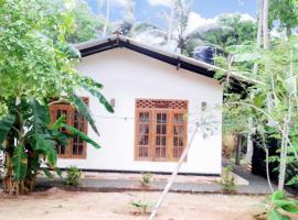 MG Gest House, hotel a Inamaluwa