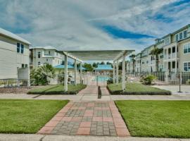 Village at Blue Mtn Beach 723 close to beach located in 30A, hotel v destinaci Santa Rosa Beach