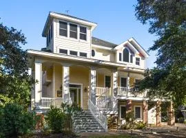 Parrothead Manor