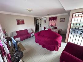 Casa en àrea segura, ξενοδοχείο σε David