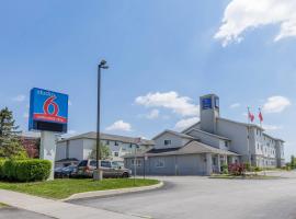 Studio 6 Toronto - Mississauga with Kitchenettes